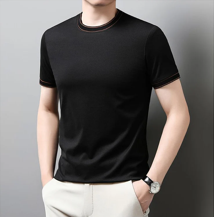 Refined Edge Contrast Crewneck Tee - Image 4